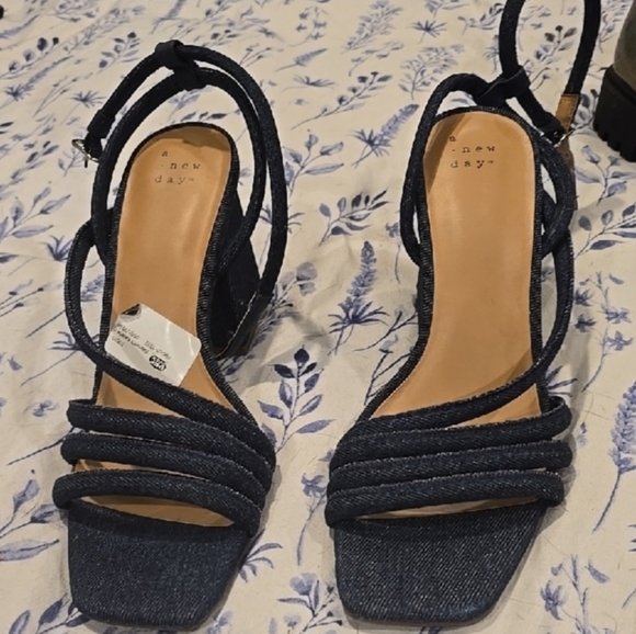 ❤️10/$40New A New Day Denim Strappy Heels - Picture 1 of 5